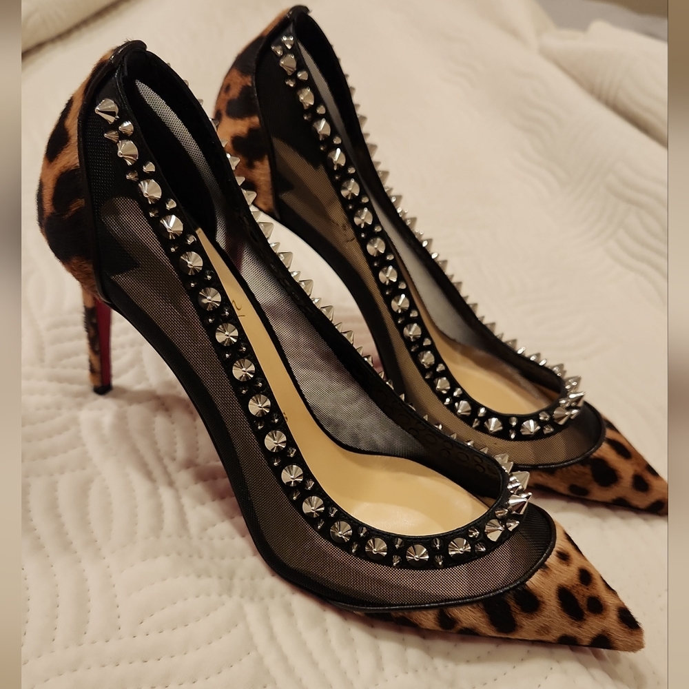 NIB Christian Louboutin Galavati Spikes Leopard Calf Hair and Mesh Pumps